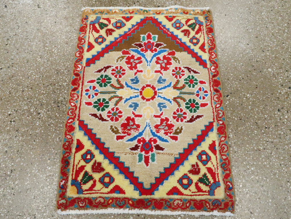 Vintage Persian Mahal Throw Rug (Pair: 2 of 2), No.27510 - Staging