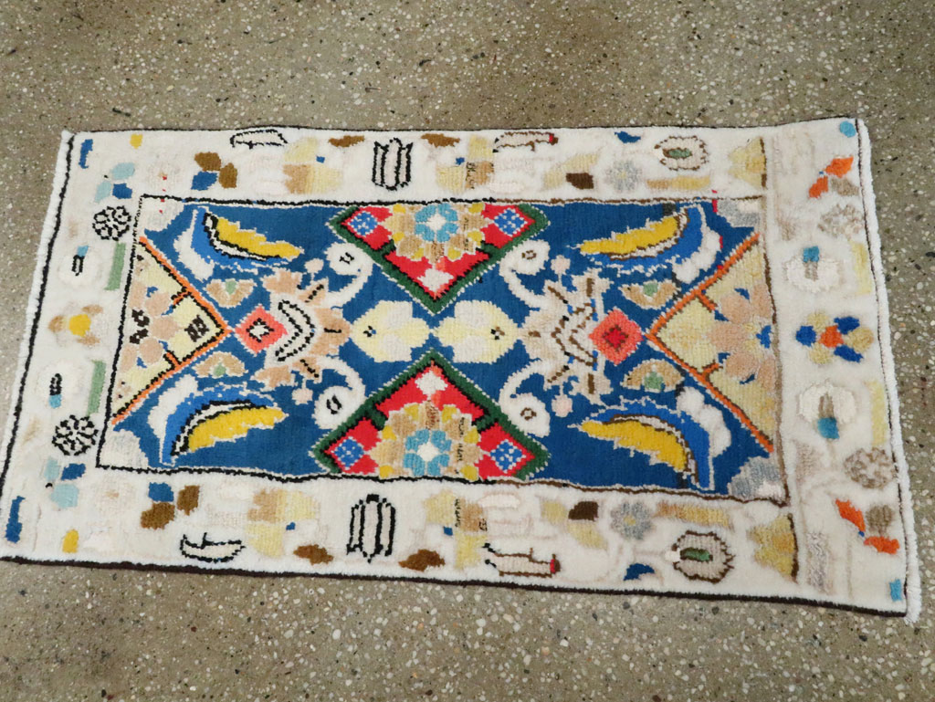 Vintage Persian Mahal Rug (Pair: 1 of 2), No.27512 - Staging