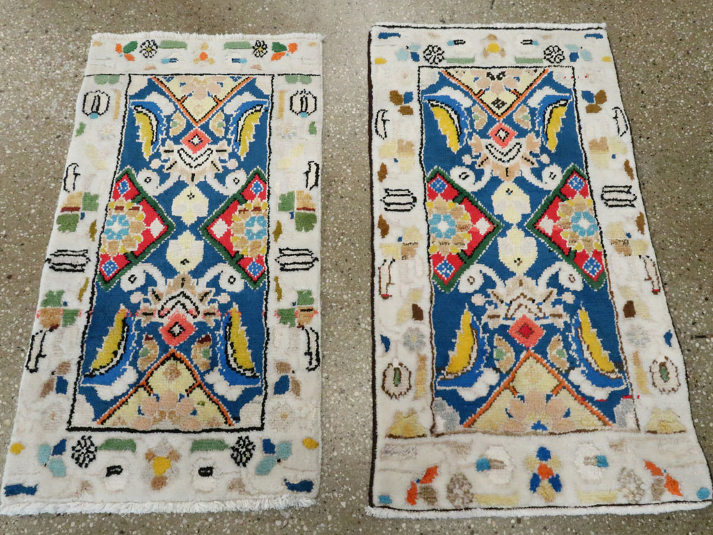 Vintage Persian Mahal Rug (Pair: 1 of 2), No.27512 - Staging