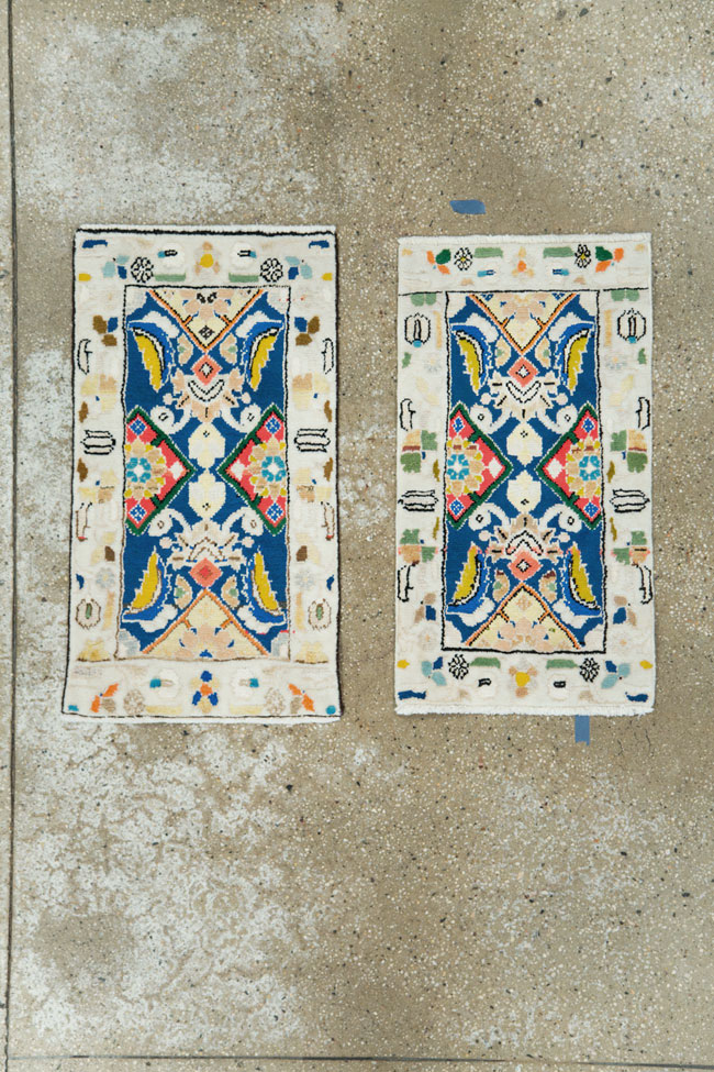 Vintage Persian Mahal Rug (Pair: 1 of 2), No.27512 - Staging