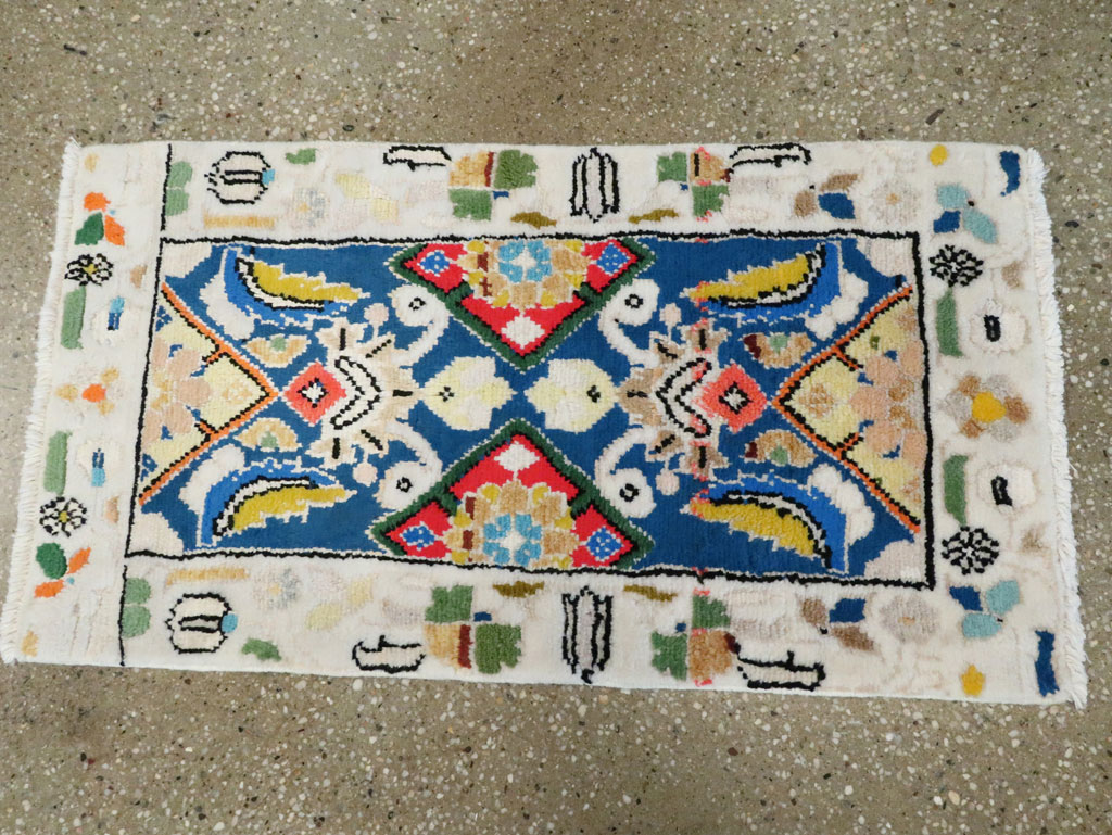 Vintage Persian Mahal Rug (Pair: 2 of 2), No.27513 - Staging