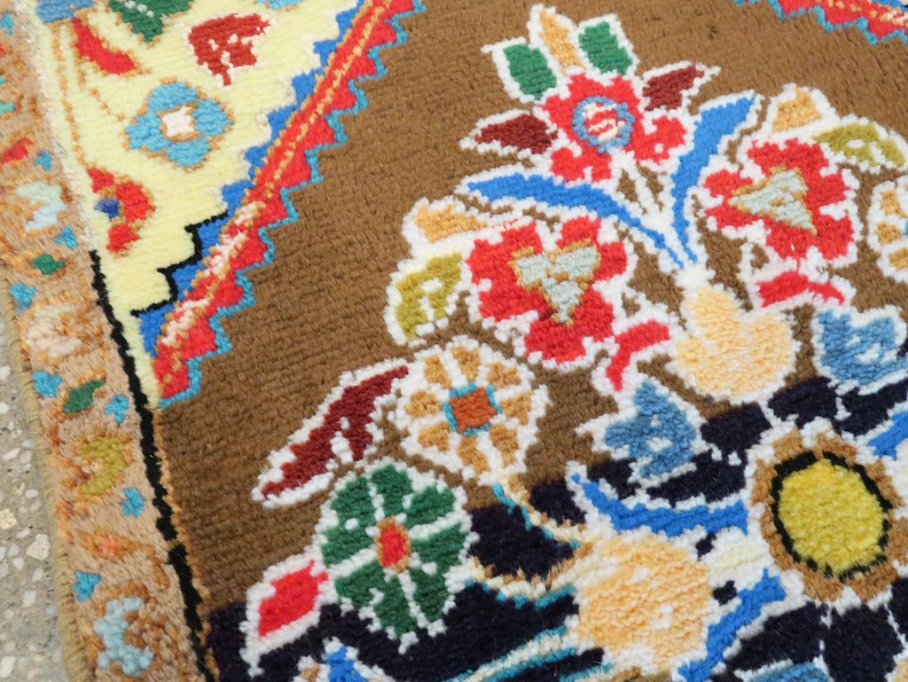 Vintage Persian Hamadan Throw Rug, No.27514 - Staging