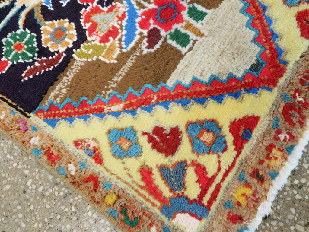 Vintage Persian Hamadan Throw Rug, No.27514 - Staging