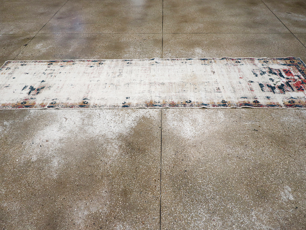 Vintage Persian Karajeh Runner, No.27518 - Staging