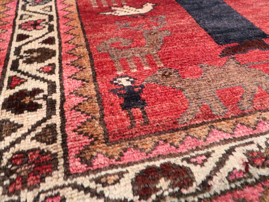 Vintage Persian Hamadan Pictorial Rug, No.27523 - Staging