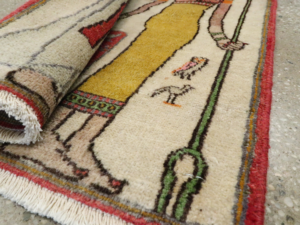 Vintage Persian Tabriz Pictorial Rug, No.27526 - Staging