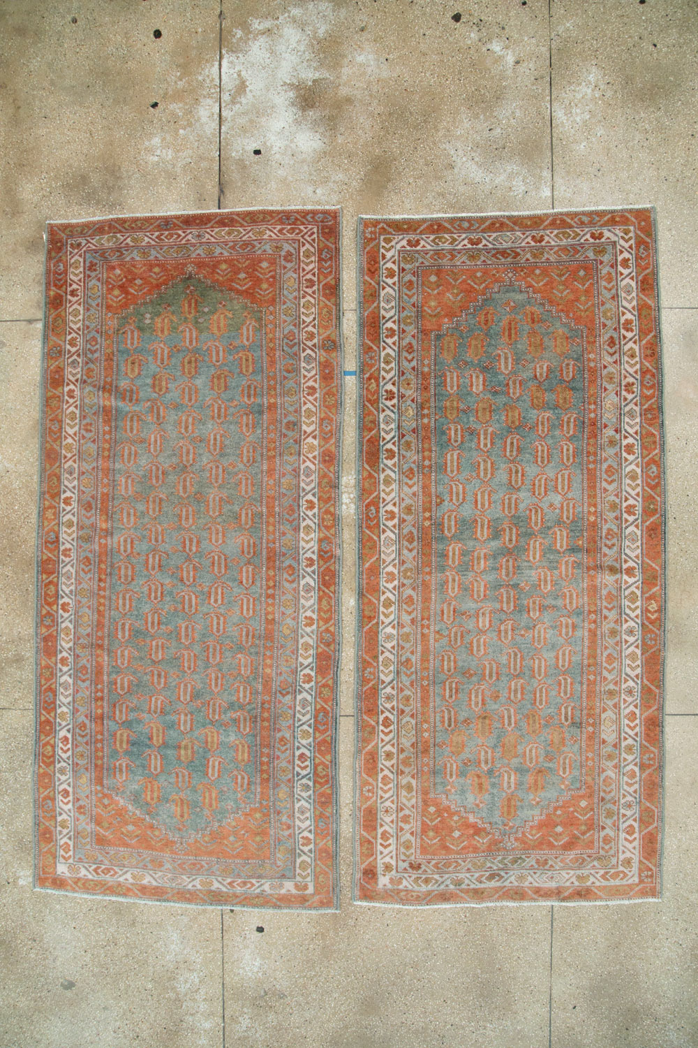 Antique Persian Malayer Runner (Pair: 2 of 2), No.27530 - Staging