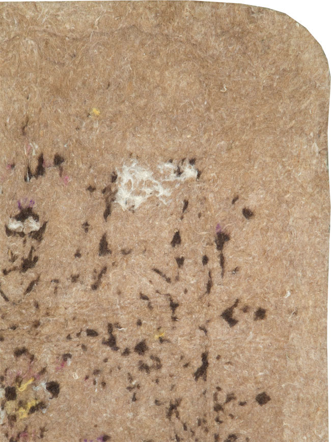 Vintage Persian Namad Felt Accent Rug, No.27545 - Staging