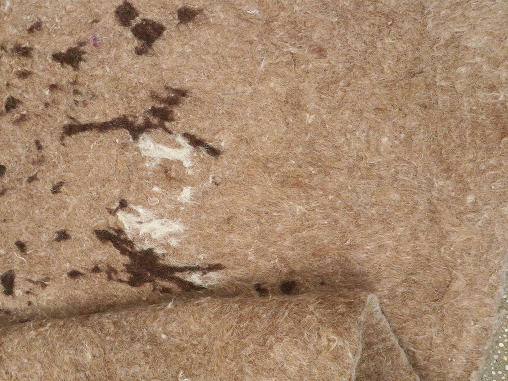 Vintage Persian Namad Felt Accent Rug, No.27545 - Staging