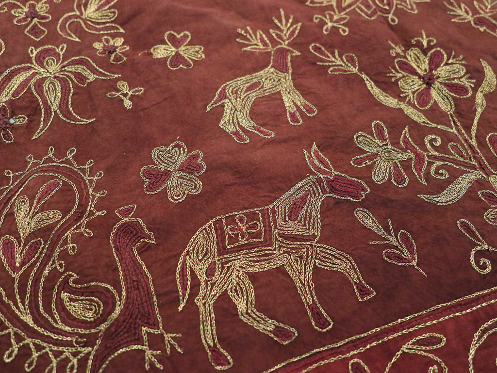 Vintage Persian Embroidered Textile Pictorial Wall Hanging, No.27546 - Staging