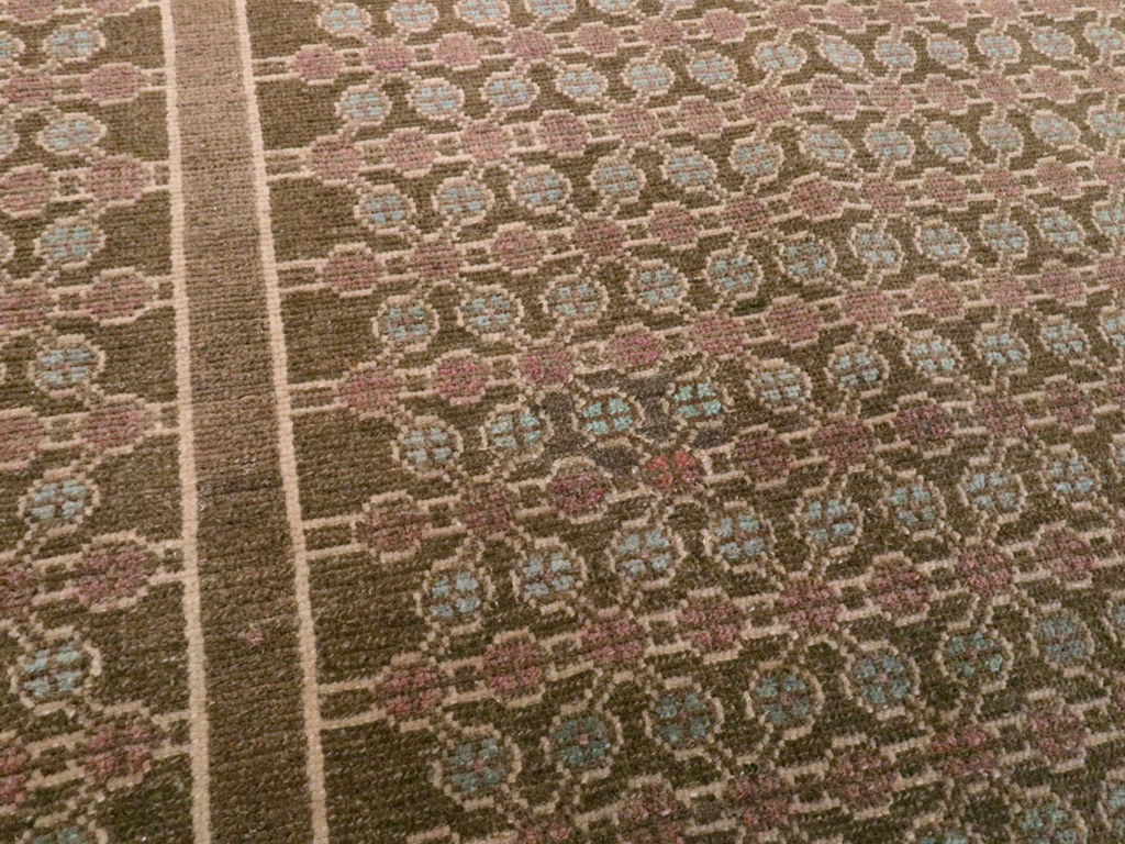 Vintage Persian Malayer Gallery Carpet, No.27613 - Staging