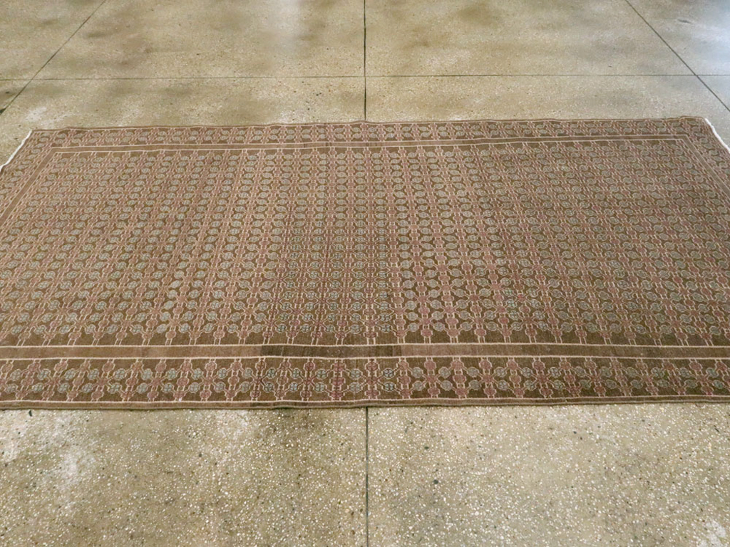 Vintage Persian Malayer Gallery Carpet, No.27613 - Staging