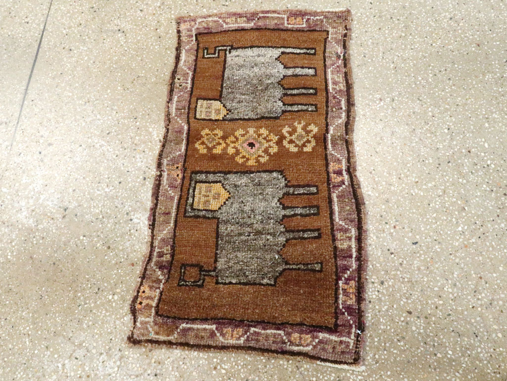 Vintage Anatolian Pictorial Rug, No.27625 - Staging