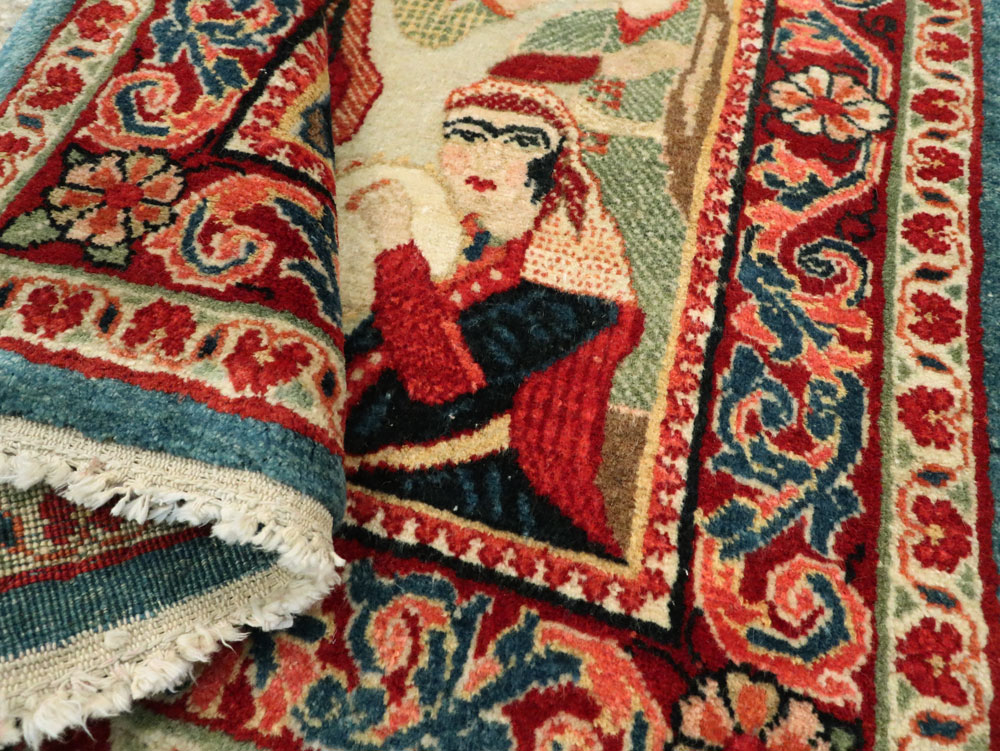 Vintage Persian Pictorial Sarouk, No.27667 - Staging