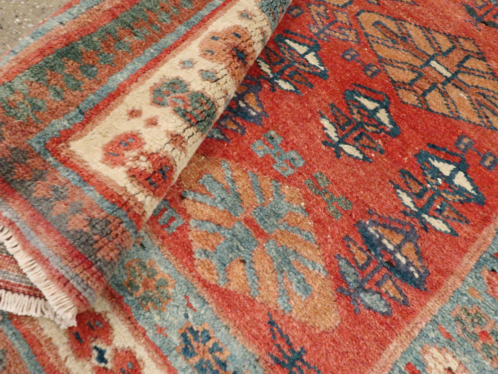 Antique Persian Bakshaish Rug, No.27708 - Staging