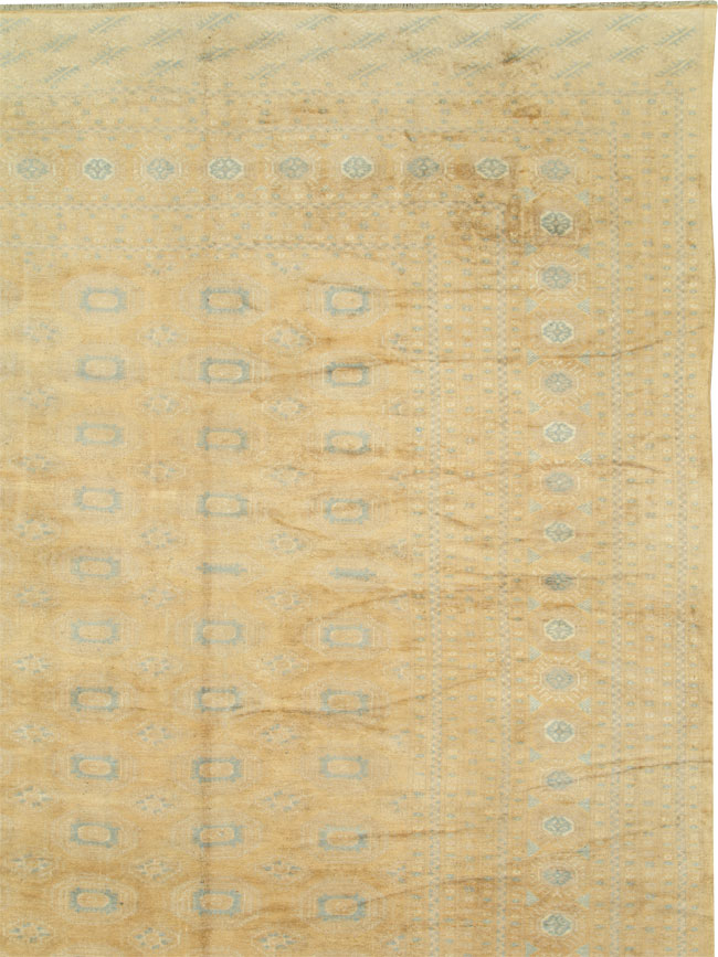 Vintage Central Asian Turkoman Oversize Carpet, No.27736 - Staging