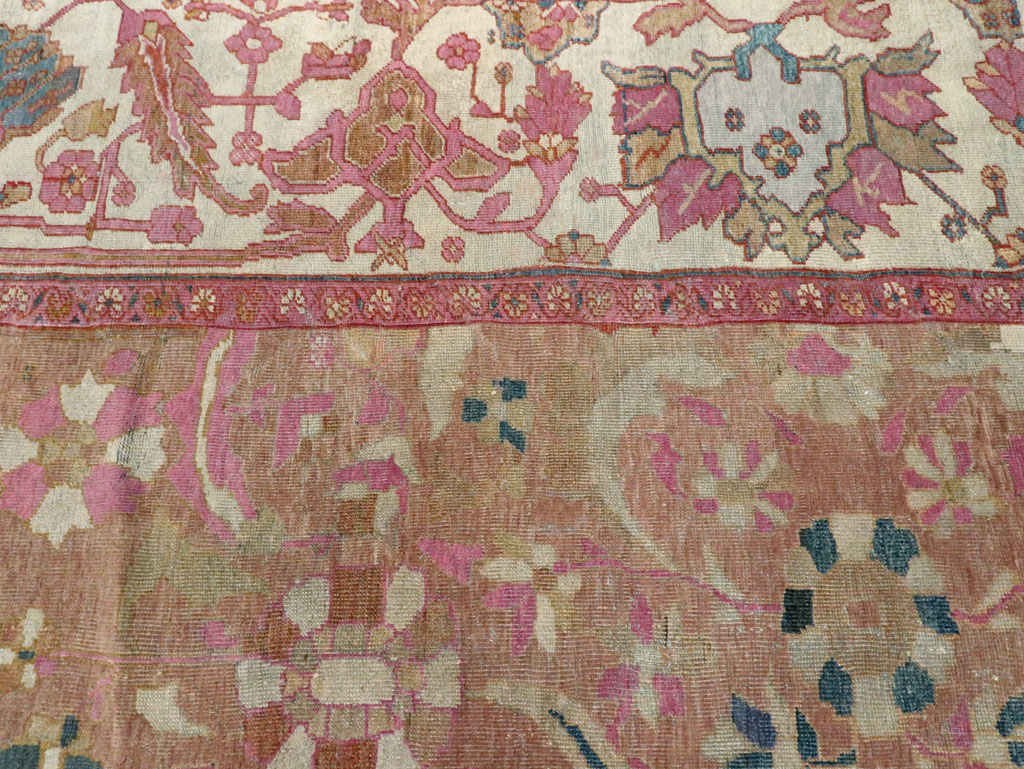 Antique Persian Sultanabad Room Size Carpet, No.27739 - Staging