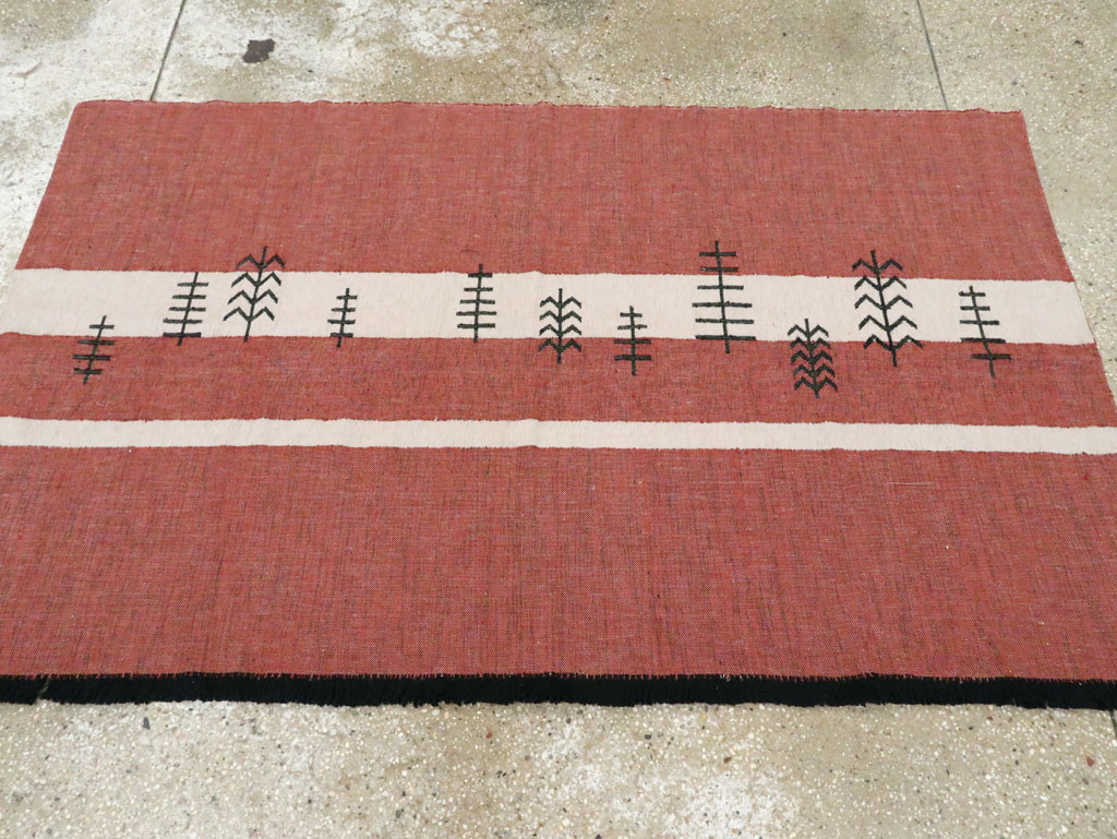 Vintage Ecuadorian Textile Flatweave, No.27742 - Staging