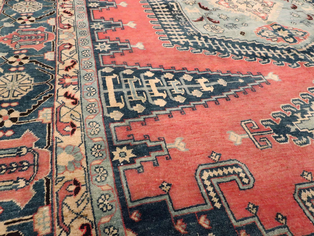 Vintage Persian Veece Large Room Size Carpet, No.27757 - Staging