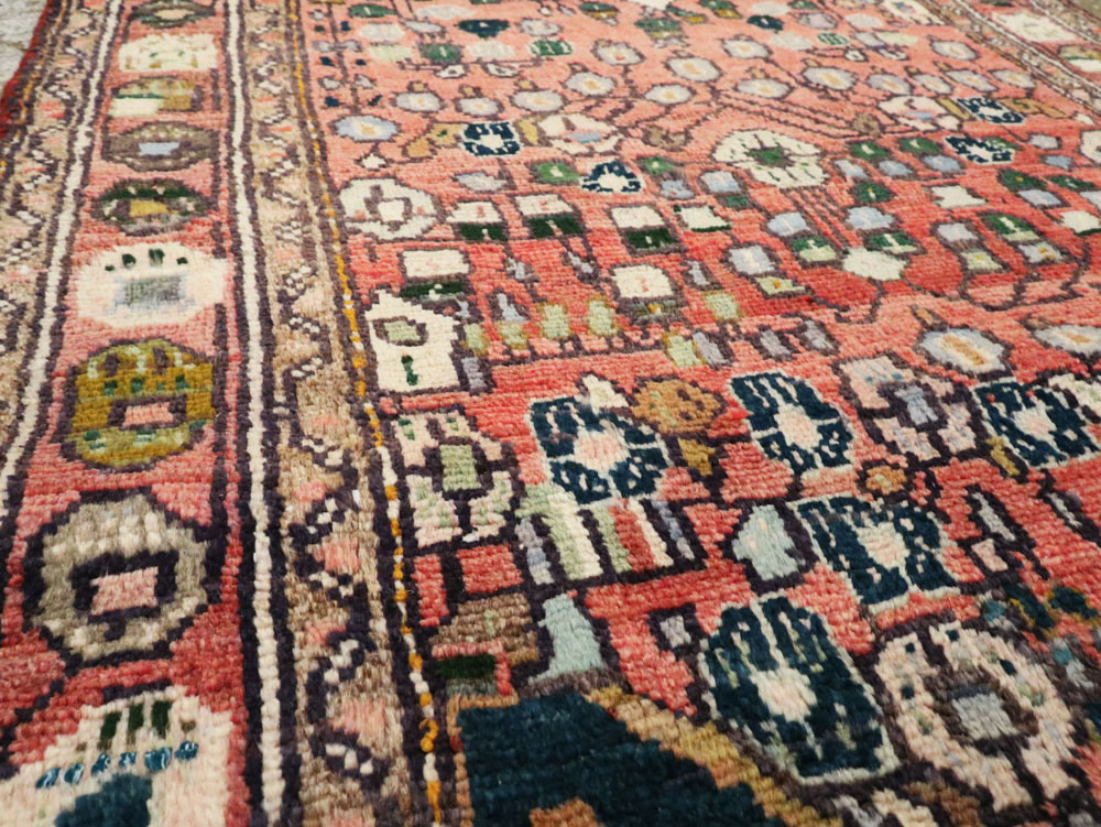 Vintage Persian Mahal Small Runner, No.27760 - Staging