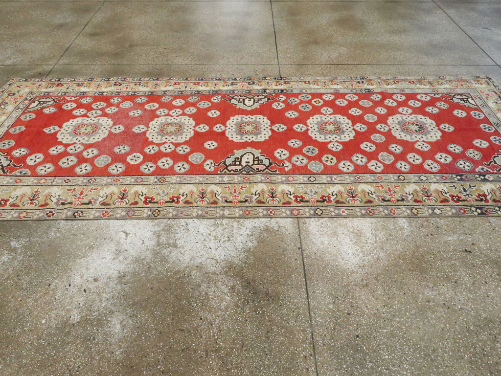 Vintage Anatolian Gallery Rug, No.27767 - Staging