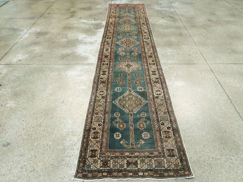 Vintage Persian Serapi Rug, No.27773 - Staging