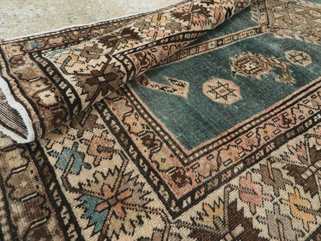 Vintage Persian Serapi Rug, No.27773 - Staging