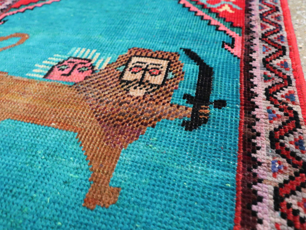 Vintage Pictorial Hamadan Rug, No.27780 - Staging