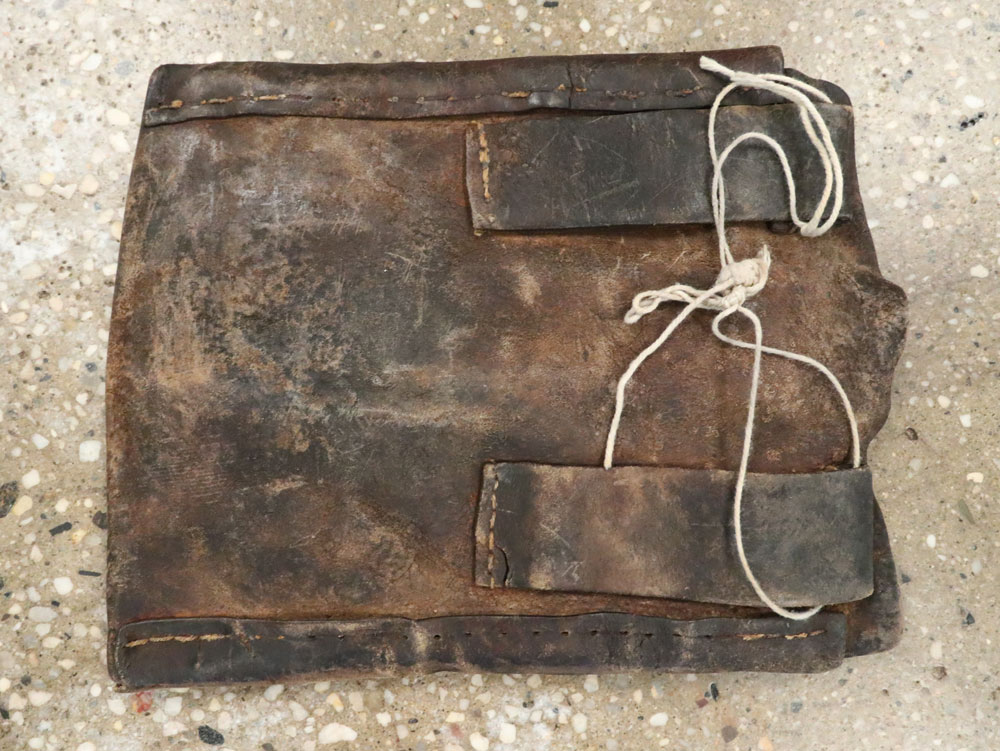 Vintage Persian Kurdish Tribal Bag, No.27848 - Staging