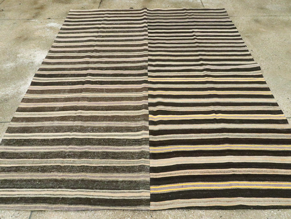 Vintage Turkish Flatweave Kilim, No.27850 - Staging