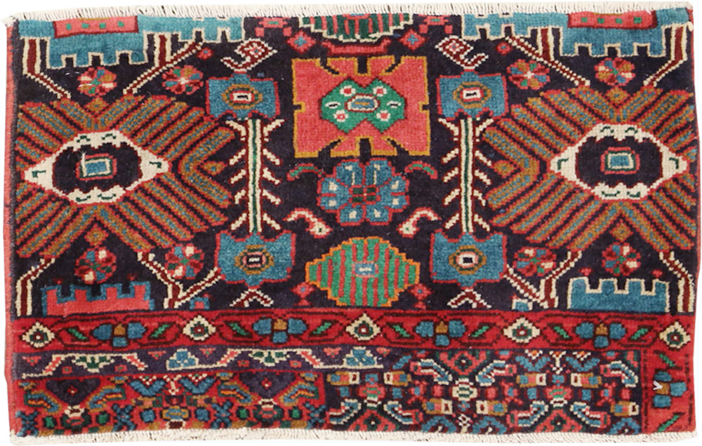 Vintage Persian Bidjar Sampler Throw Rug, No.27861 - Staging