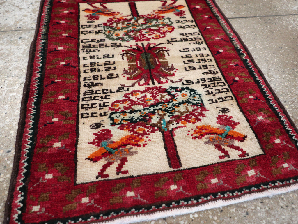 Vintage Persian Hamadan Pictorial Rug, No.27863 - Staging