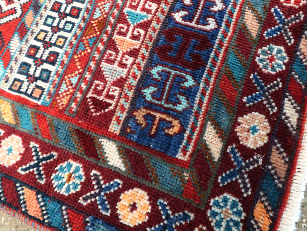 Vintage Persian Shiraz Rug, No.27875 - Staging