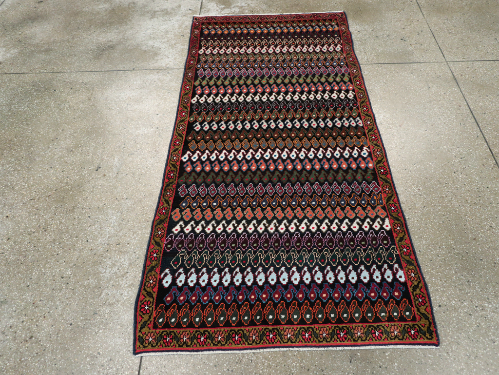 Vintage Persian Hamadan Rug, No.27881 - Staging