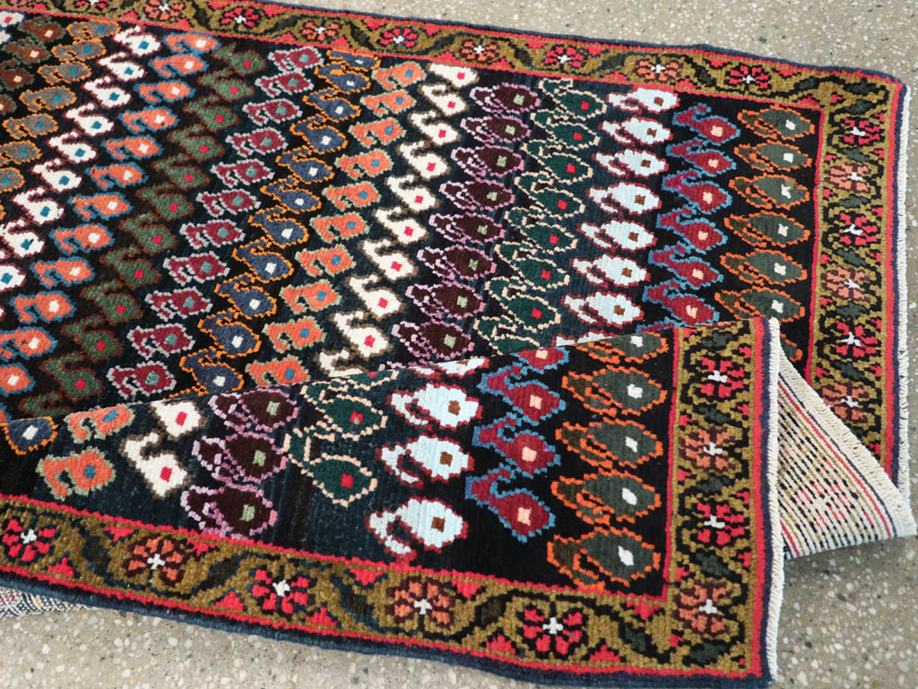 Vintage Persian Hamadan Rug, No.27881 - Staging