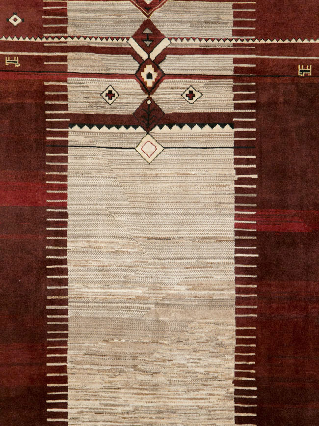 Vintage Persian Tabriz Rug, No.27885 - Staging