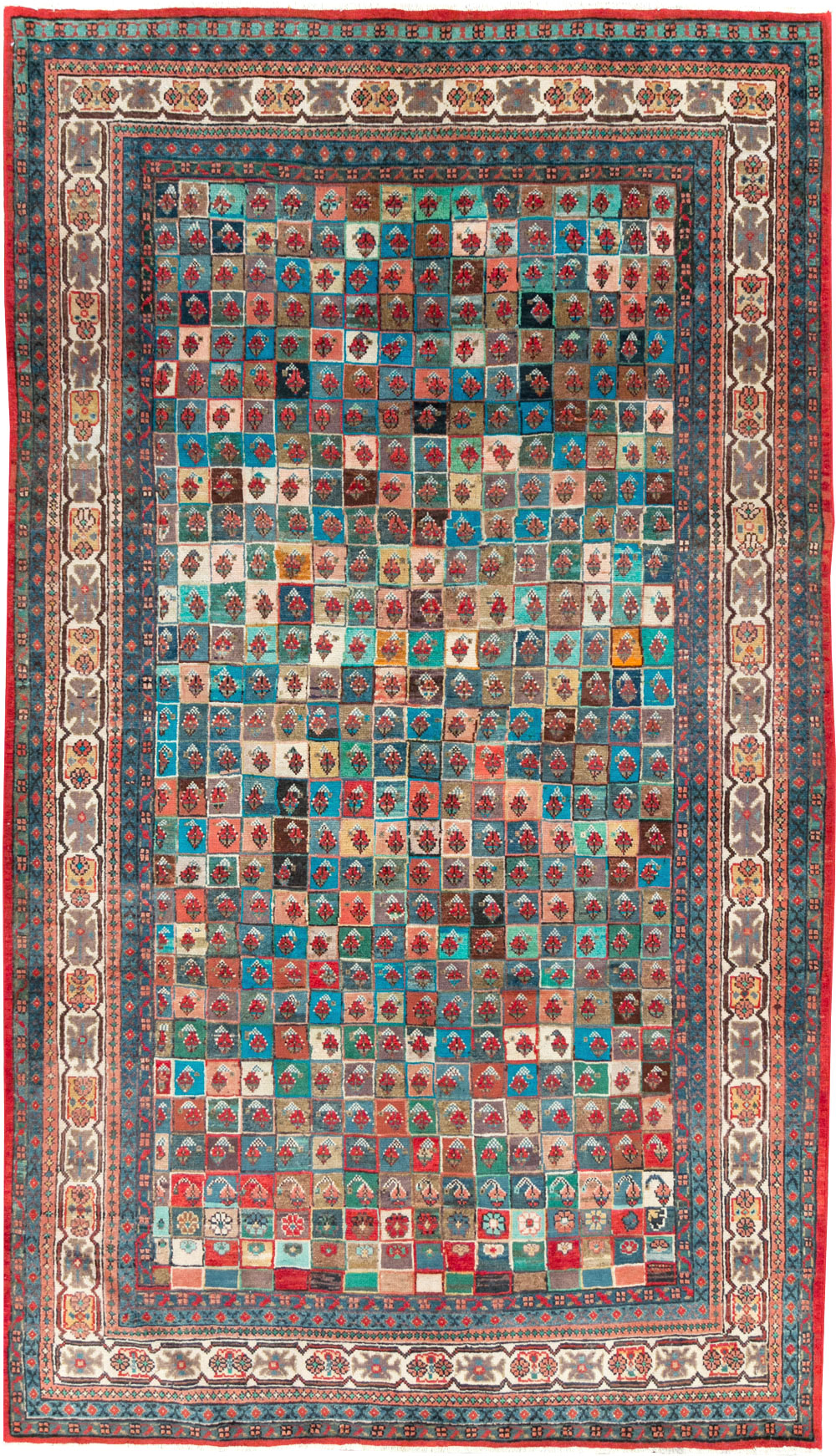 Vintage Persian Mahal Rug, No.27916 - Staging