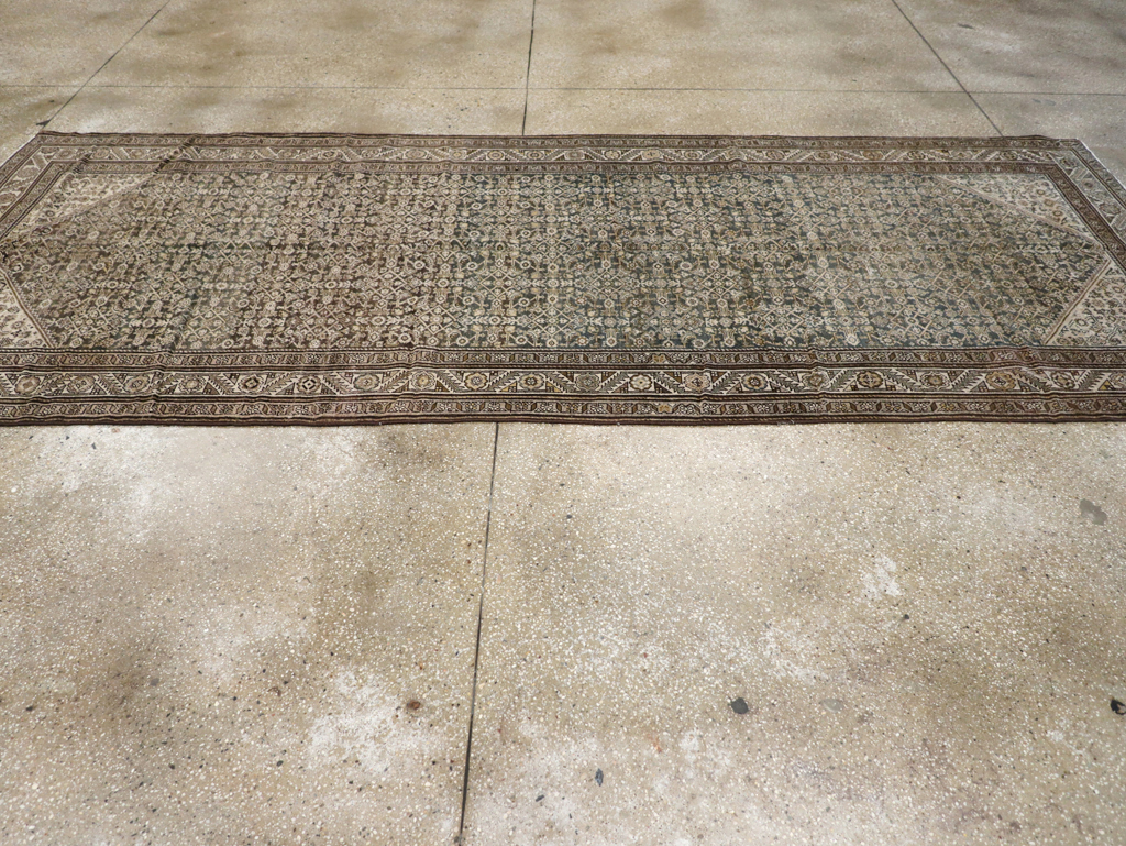 Antique Persian Malayer Gallery Carpet, No.27926 - Staging