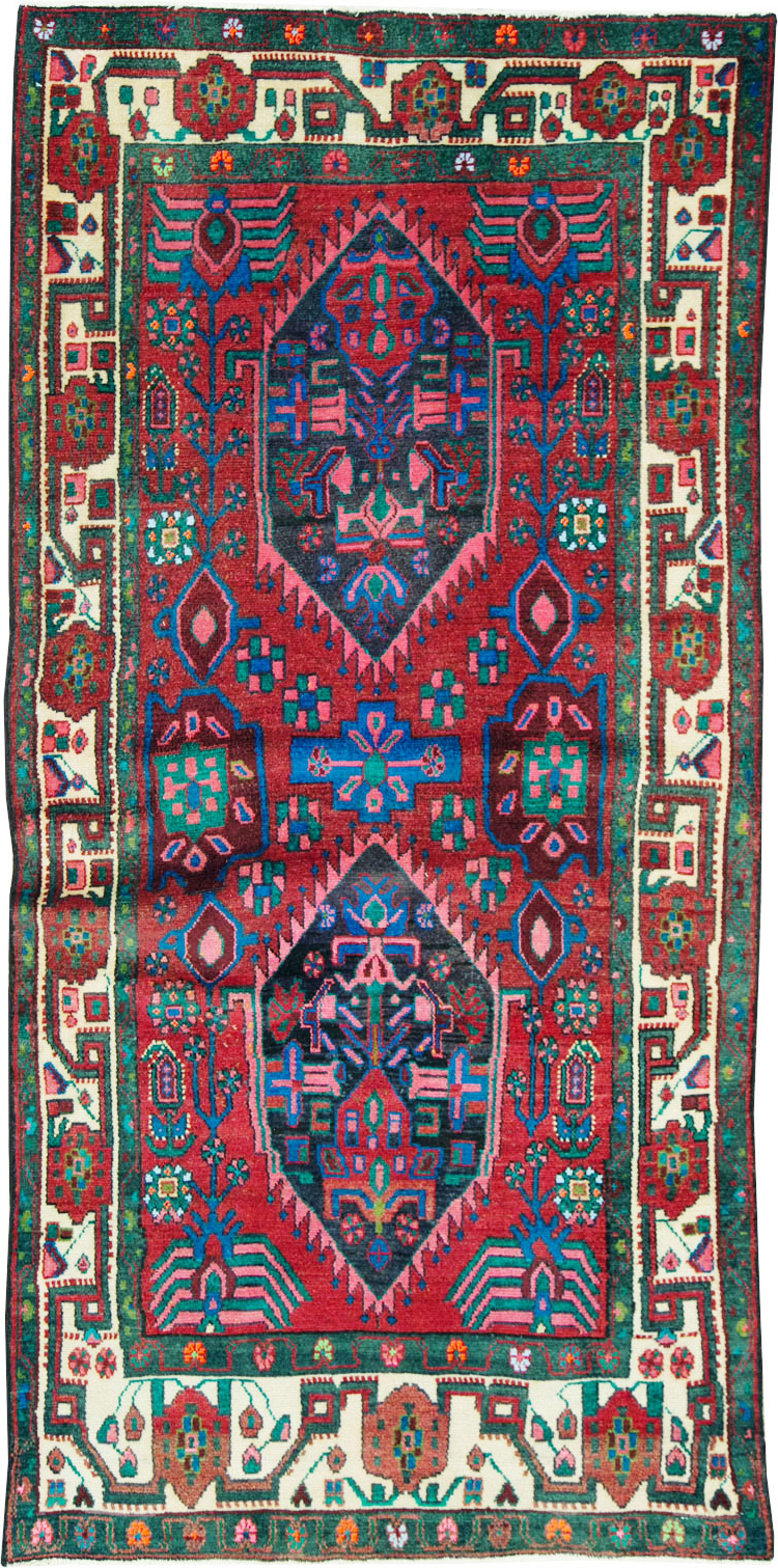 Vintage Persian Hamadan Accent Rug, No.27937 - Staging