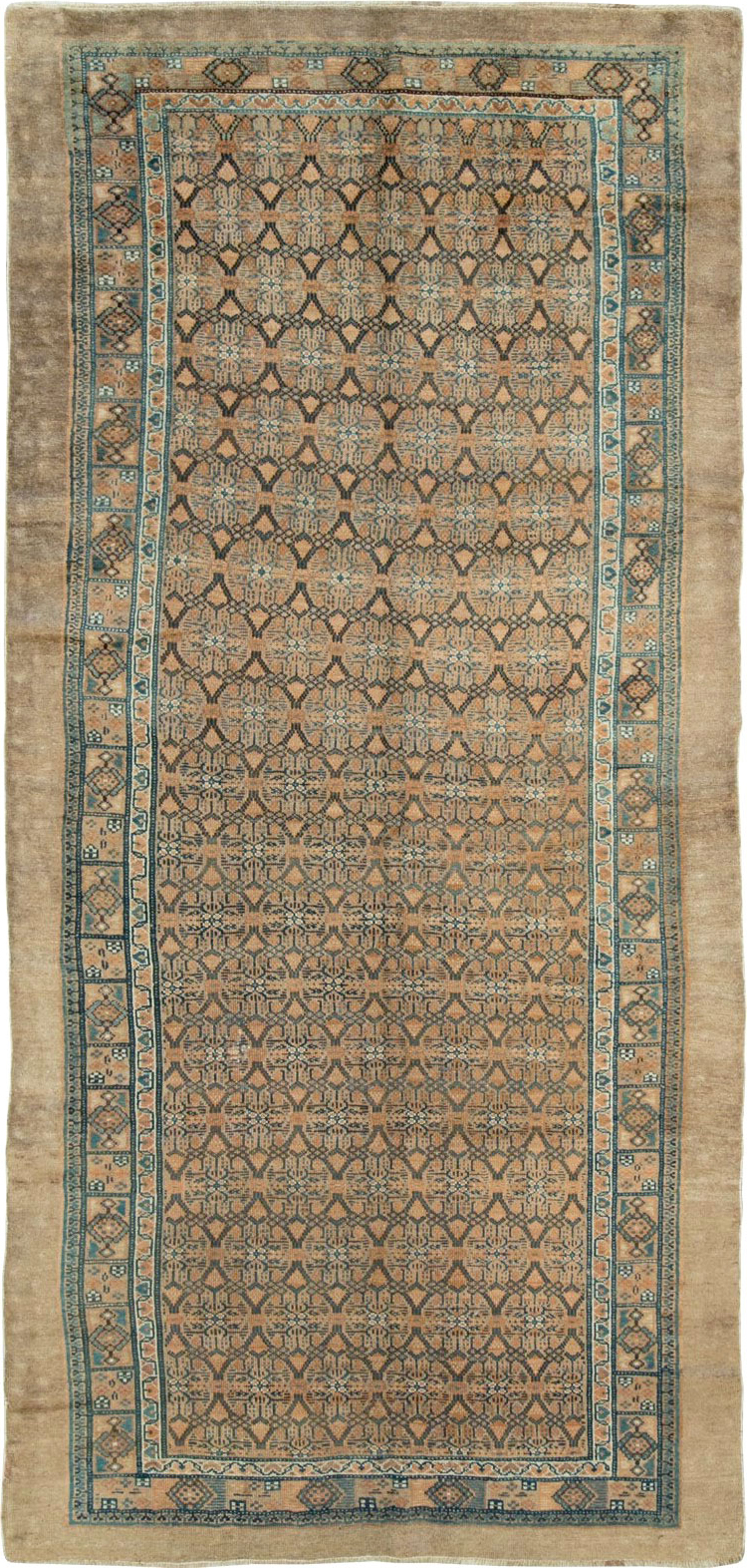 Antique Persian Serab Gallery Rug, No.27938 - Staging