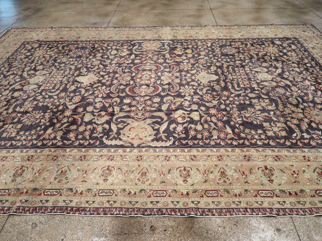 Vintage Persian Sarouk Carpet, No.27951 - Staging