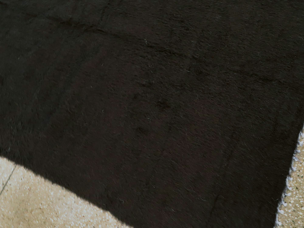 Contemporary Turkish Mohair Room Size Carpet, No.27963 - Staging