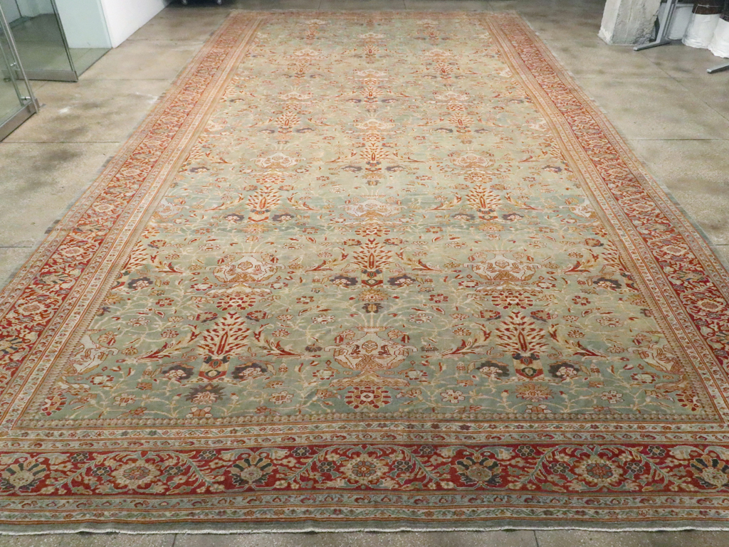 Antique Persian Sultanabad Carpet, No.27967 - Staging