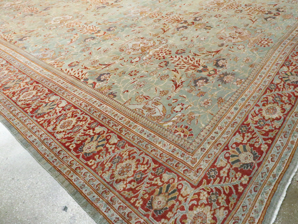 Antique Persian Sultanabad Carpet, No.27967 - Staging