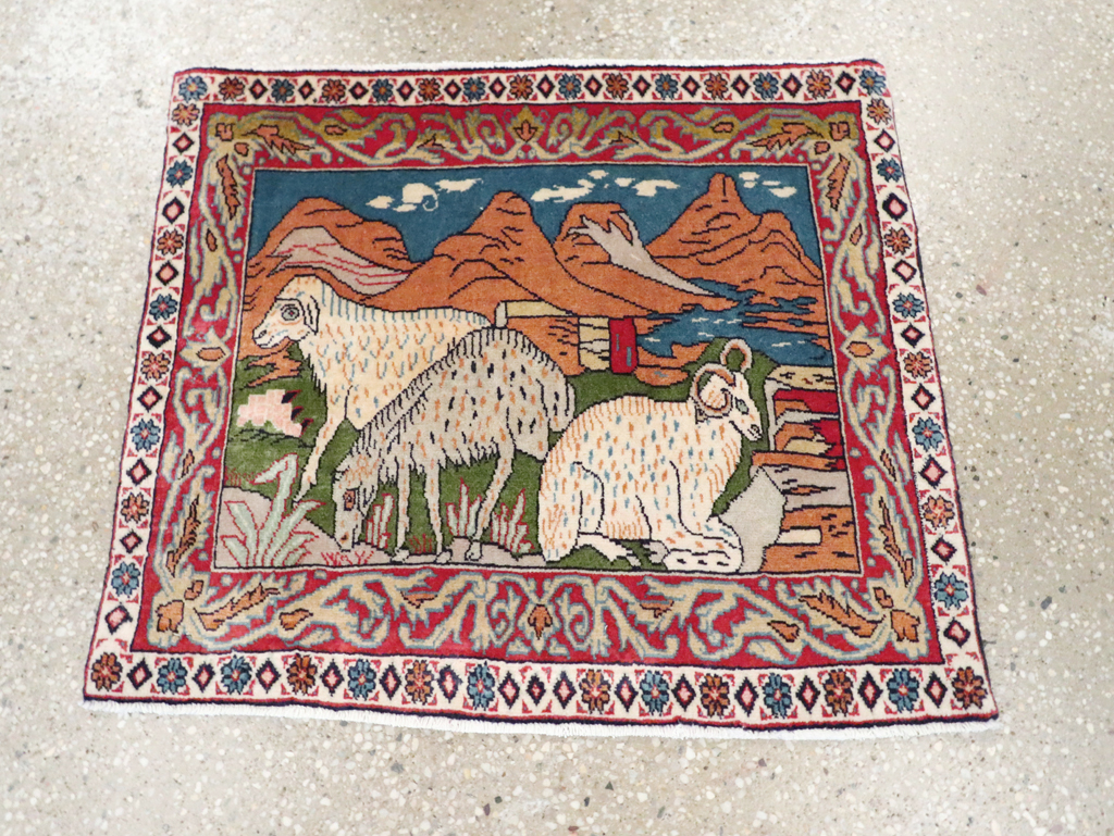 Vintage Persian Sarouk Rug, No.27988 - Staging