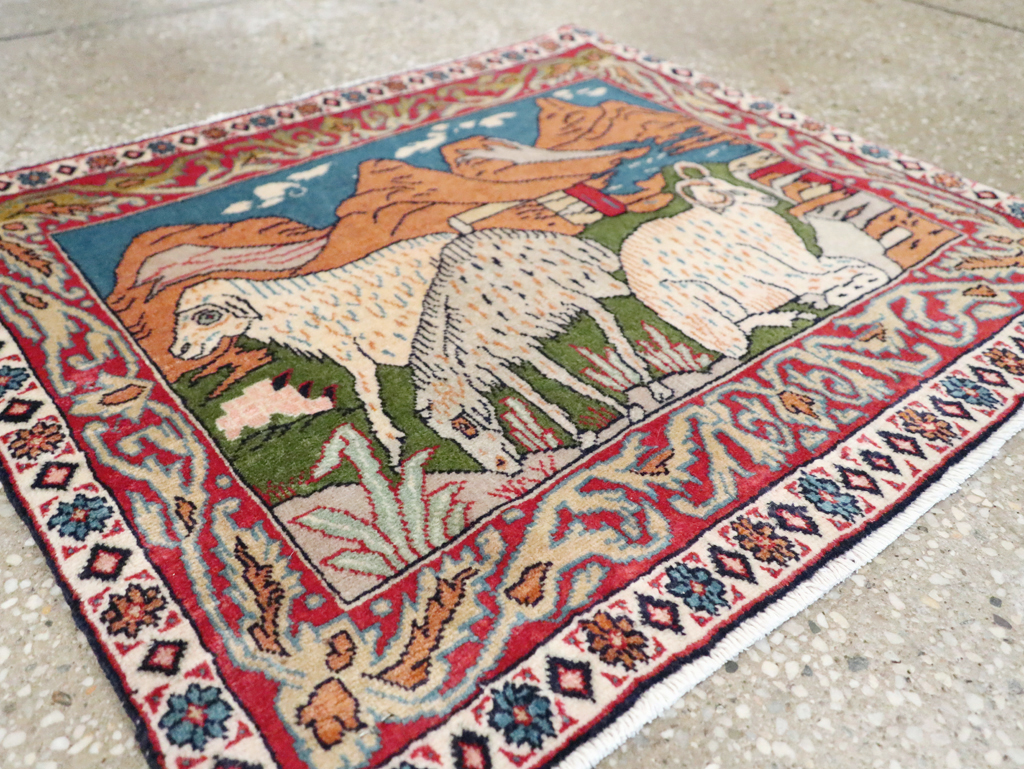 Vintage Persian Sarouk Rug, No.27988 - Staging