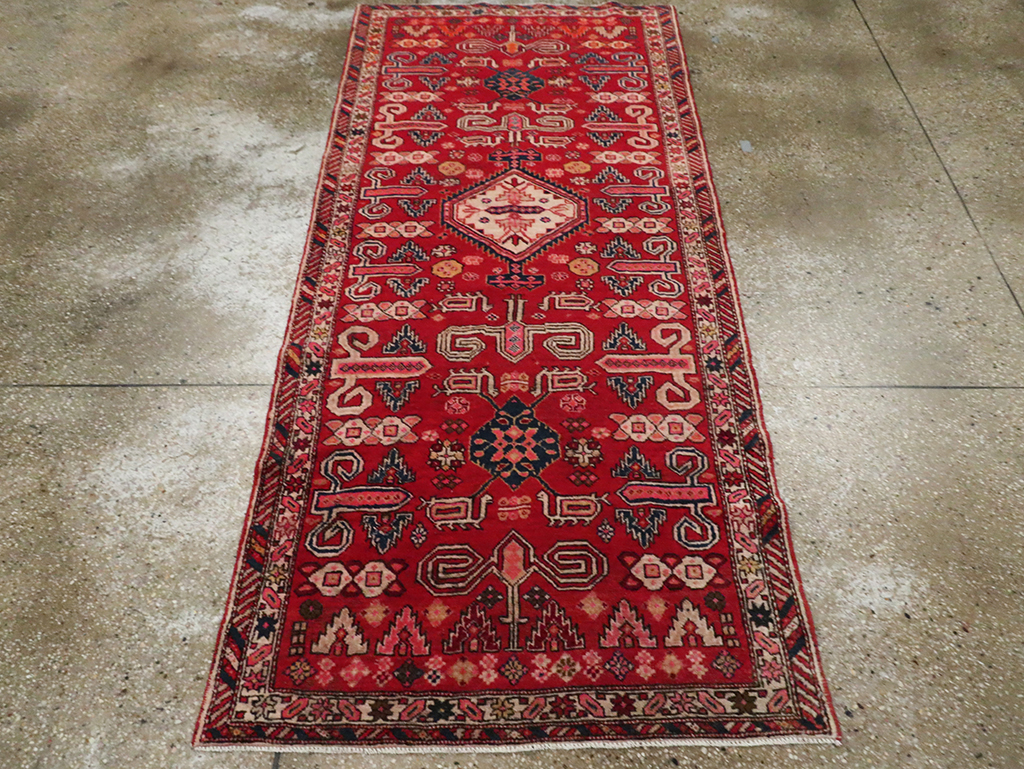 Vintage Persian Ardebil Rug, No.28000 - Staging