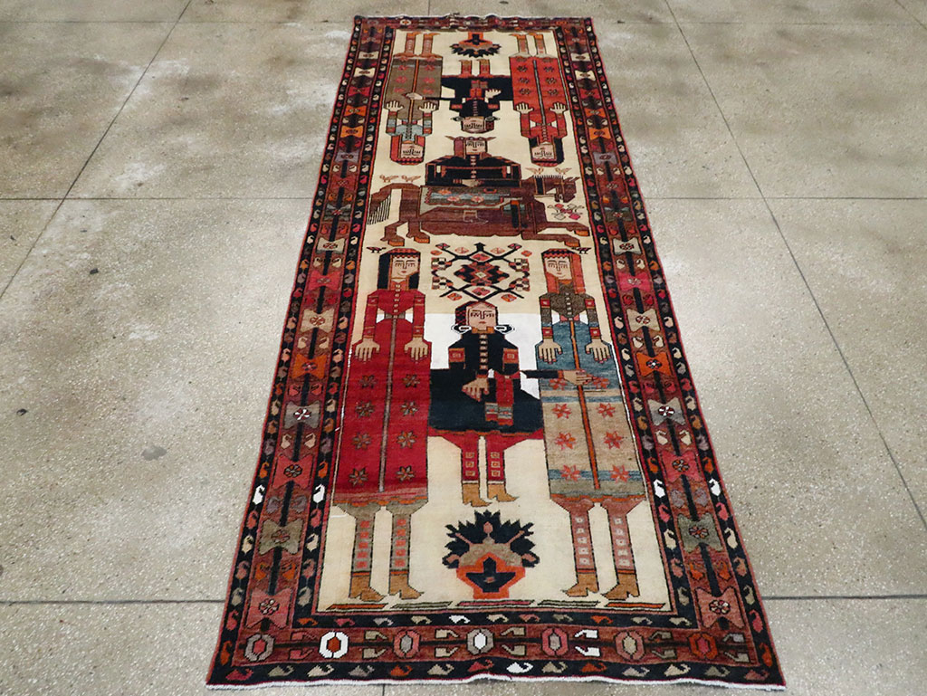 Vintage Persian Pictorial Bakhtiari Gallery Carpet, No.28005 - Staging