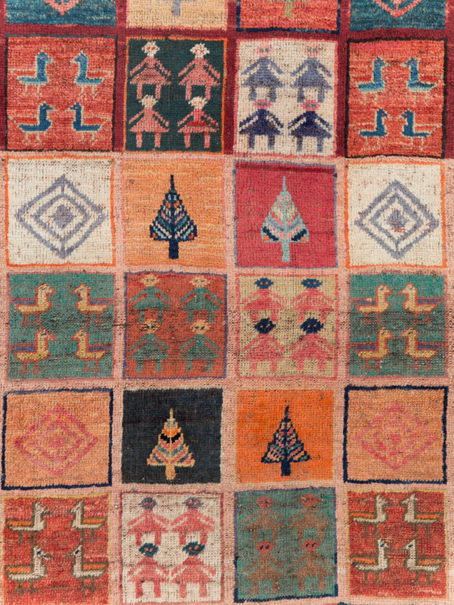 Vintage Persian Gabbeh Rug, No.28010 - Staging