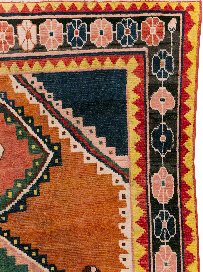 Vintage Persian Gabbeh Accent Rug, No.28012 - Staging